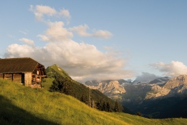 Beo_Gstaad_Landschaft_hornberg_2.jpg